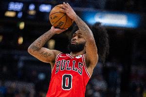 猛将回归！科比·怀特复出两场比赛替补出战 合计砍下52分15助攻